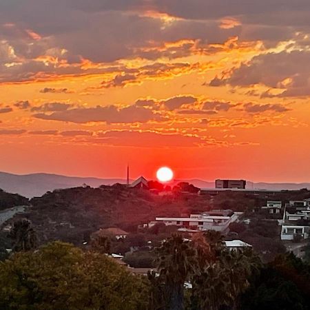 Апартаменты Klein Windhoek Garden Flat Экстерьер фото